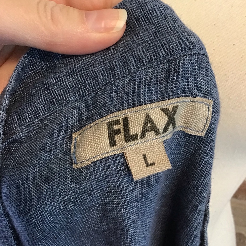Flax Blue Button-Front Linen Tunic - Picture 6 of 7